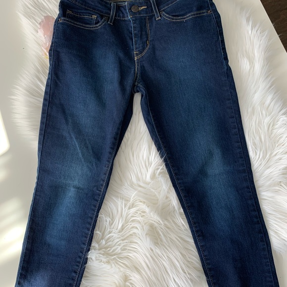 Levi’s 711 Skinny Jeans - Picture 6 of 8